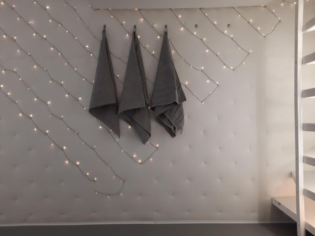 Downtown Minimalistic In Flatshare * Praha